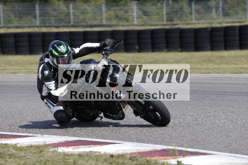 Archiv-2025/49 26.08.2025 Cornu Master School ADR/rot-rouge/38